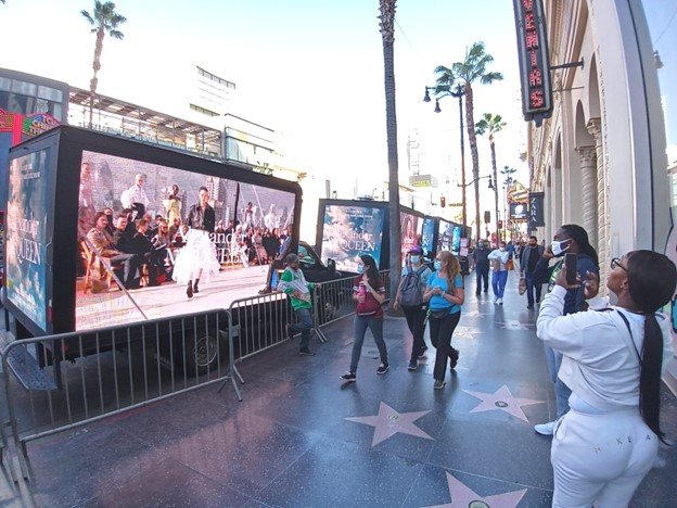 Break Through the Digital Noise – Use Mobile Billboards to Promote Your App