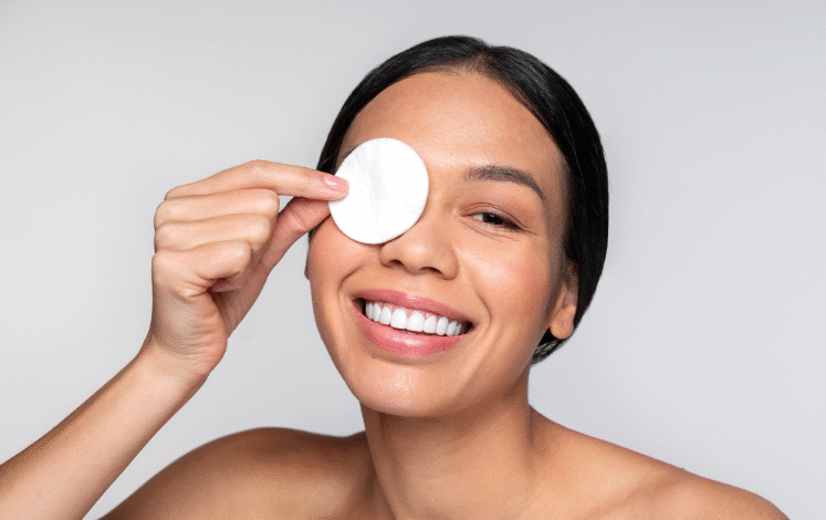 From Workouts to Workdays: Why Sweat Pads for women are a Game-Changer