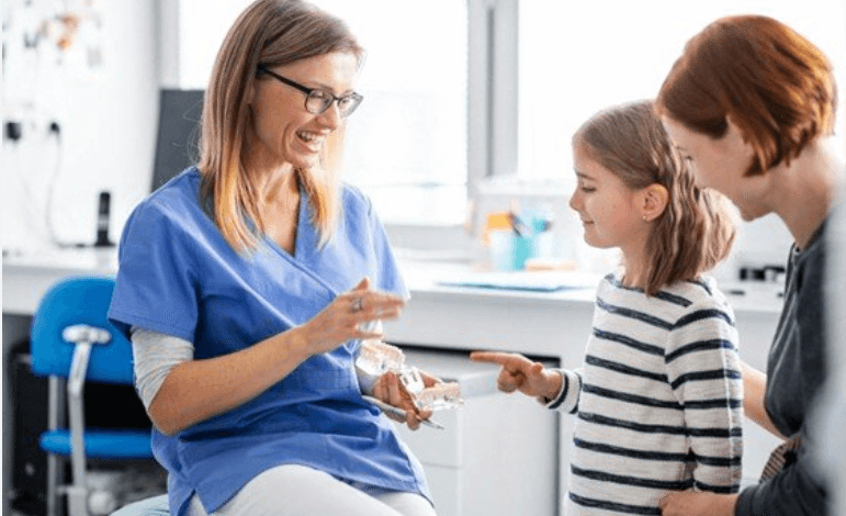 How Family Dentistry Brings Together Everyday Care And Aesthetic Improvements