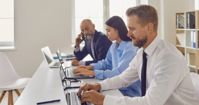 4 Signs Your Business Needs A Dedicated Bookkeeper